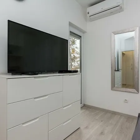 Marea Apartment *